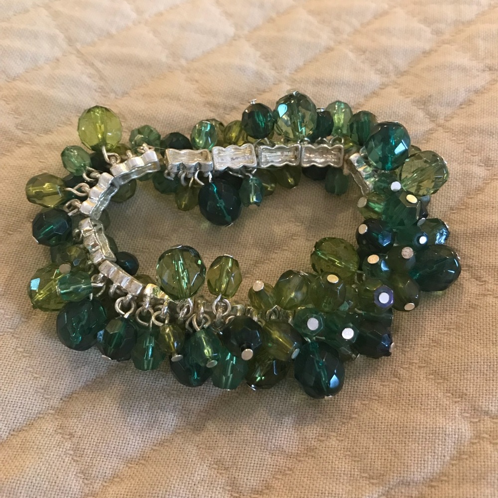 Fun green bracelet